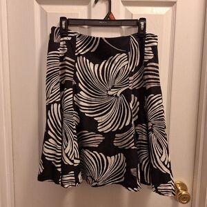 New York & Company Linen Skirt Size 6 Like New Black And Tan‎